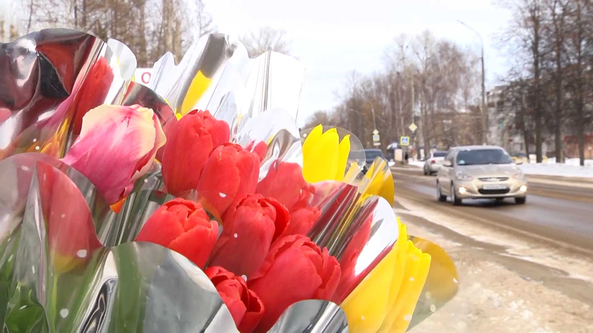 8 Марта ГИБДД акция цветы автоледи картинки